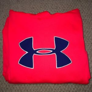 Under Armour sweatshirt